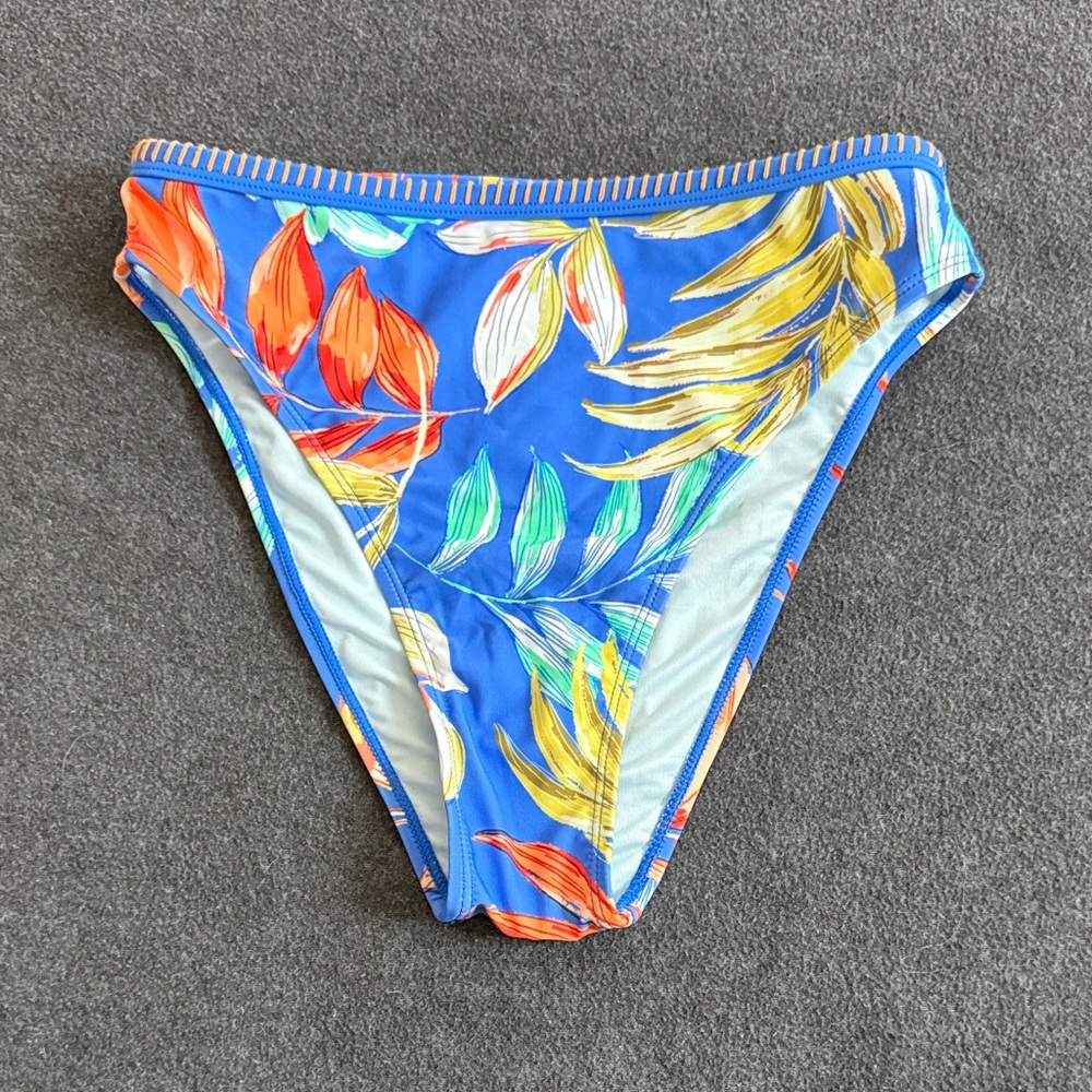 Cupshe Vibrant Leaf Print Bikini Bottom
